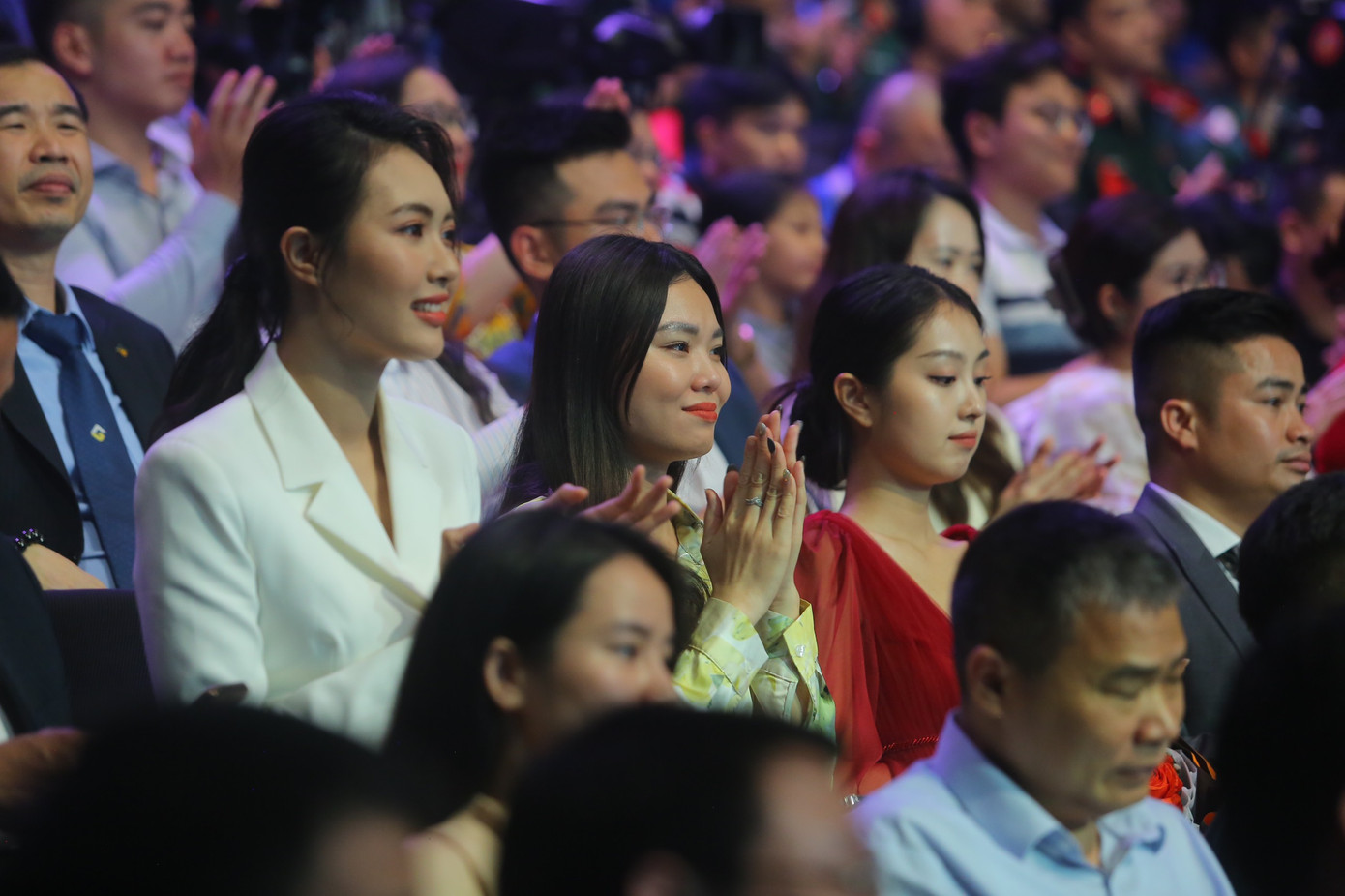 Tuyên dương 10 Gương mặt trẻ Việt Nam tiêu biểu năm 2022 ảnh 42