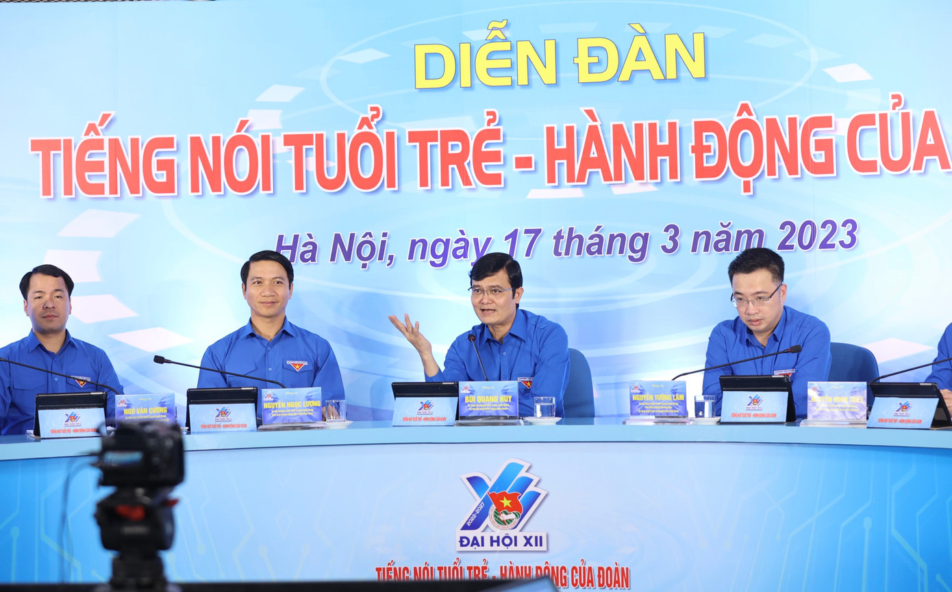 Bí thư thứ nhất Trung ương Đoàn Bùi Quang Huy