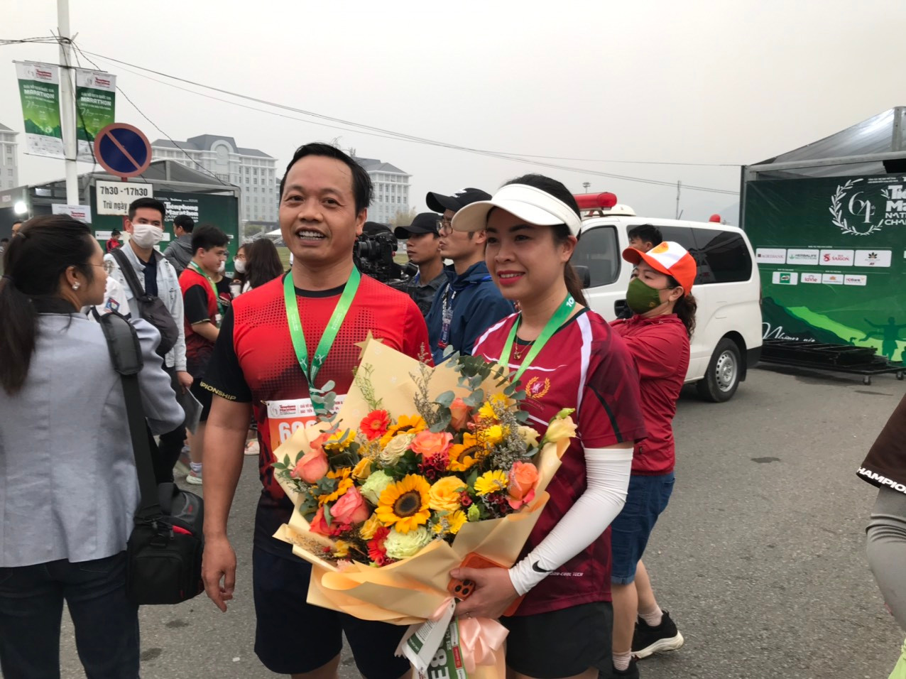 Chủ tịch UBND tỉnh Lai Châu Trần Tiến Dũng hoàn thành cự ly chạy 10km với thời gian 1 giờ 13 phút