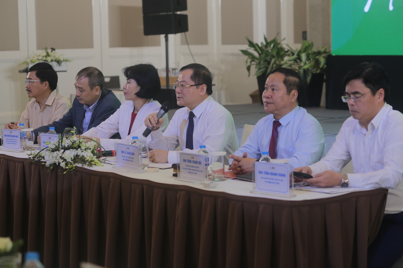 Tạo ‘sức mạnh nội sinh’ cho địa phương phát triển ảnh 55 Tạo ‘sức mạnh nội sinh’ cho địa phương phát triển ảnh 55