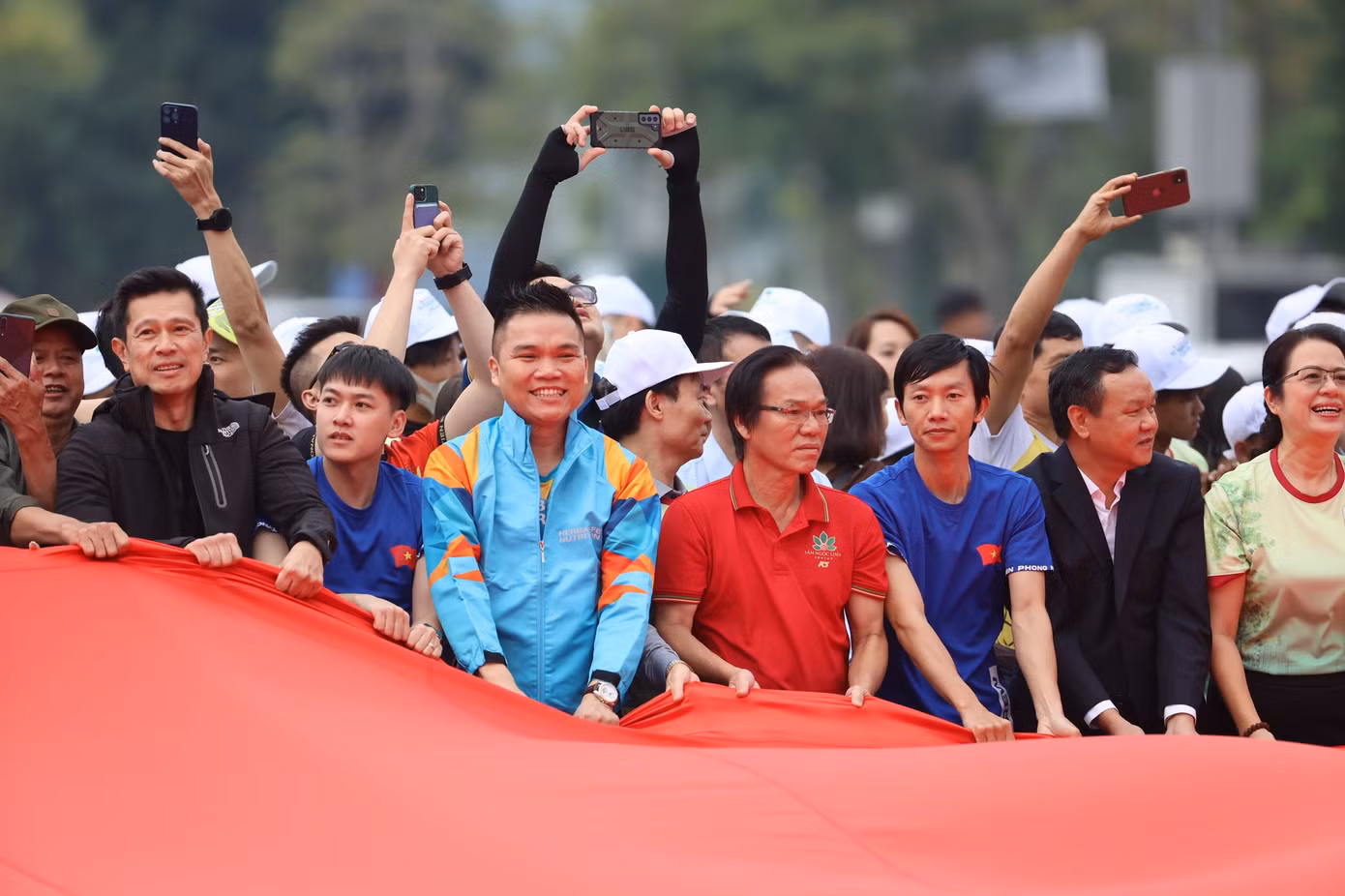 Lễ thượng cờ Tổ quốc tại Tiền Phong Marathon 2023 ảnh 43