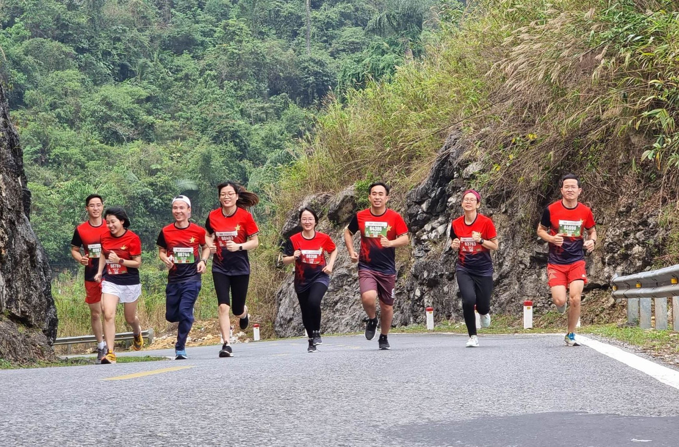 Với Tiền Phong Runner, không gì khác ngoài sự sẵn sàng.