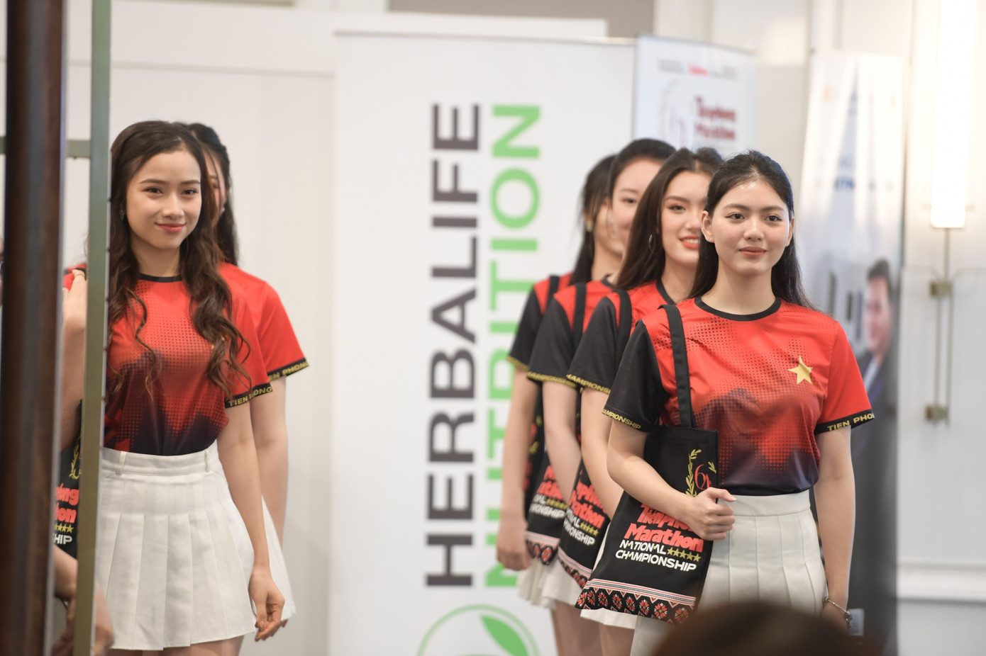 Tạo ‘sức mạnh nội sinh’ cho địa phương phát triển ảnh 35 Tạo ‘sức mạnh nội sinh’ cho địa phương phát triển ảnh 35