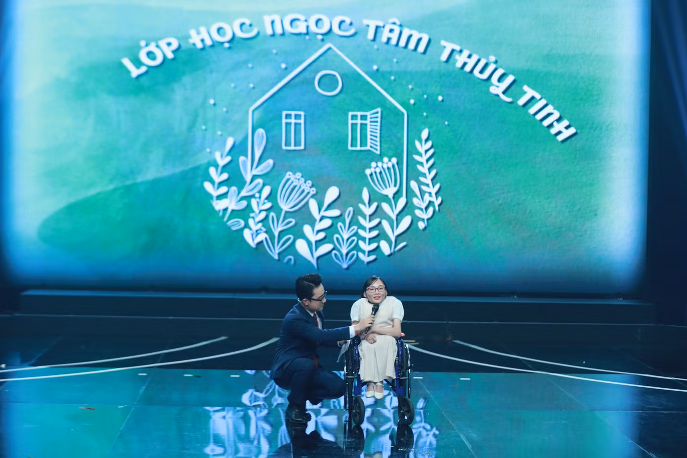 Tuyên dương 10 Gương mặt trẻ Việt Nam tiêu biểu năm 2022 ảnh 43