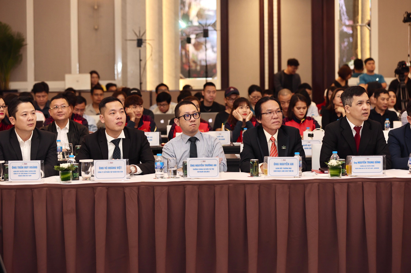 Tạo ‘sức mạnh nội sinh’ cho địa phương phát triển ảnh 21 Tạo ‘sức mạnh nội sinh’ cho địa phương phát triển ảnh 21