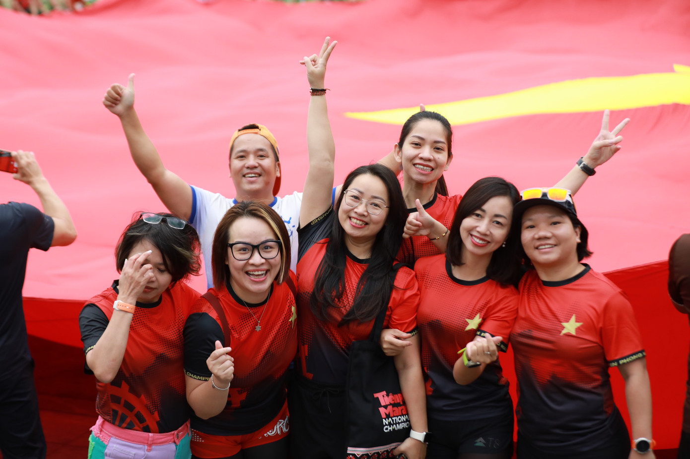 Lễ thượng cờ Tổ quốc tại Tiền Phong Marathon 2023 ảnh 52