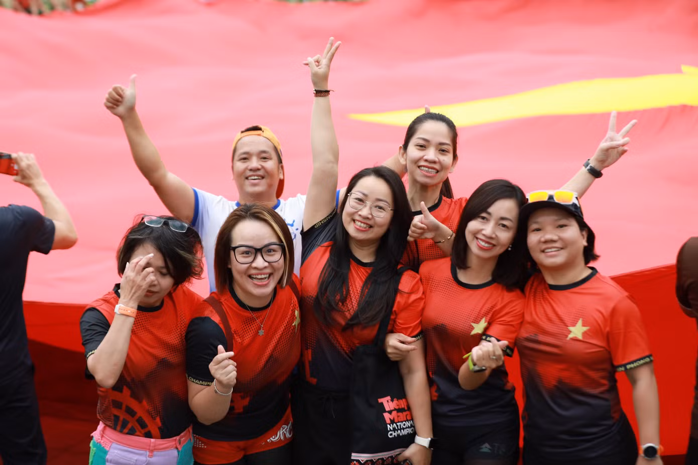 Lễ thượng cờ Tổ quốc tại Tiền Phong Marathon 2023 ảnh 52