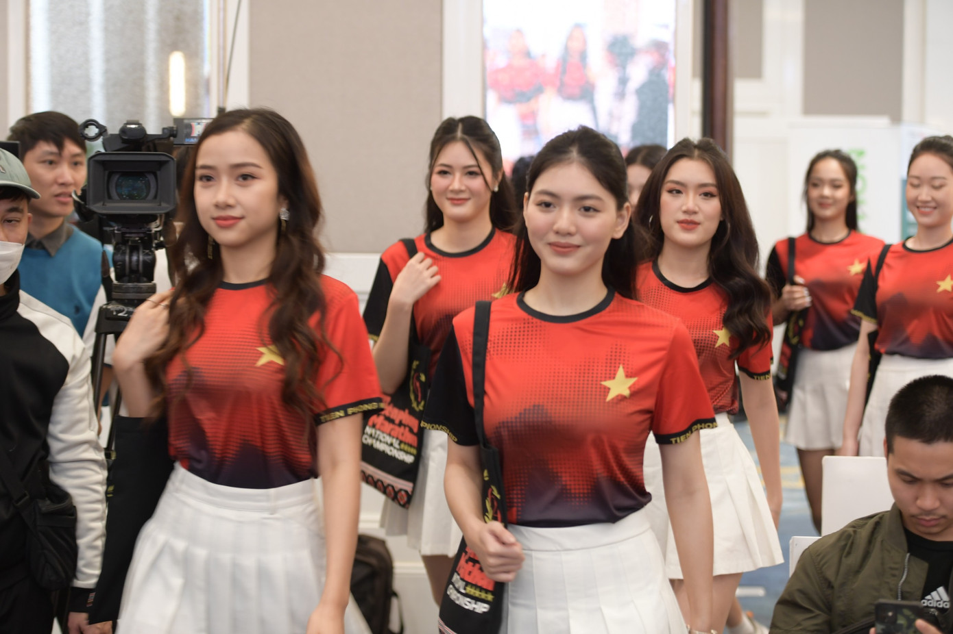 Tạo ‘sức mạnh nội sinh’ cho địa phương phát triển ảnh 37 Tạo ‘sức mạnh nội sinh’ cho địa phương phát triển ảnh 37