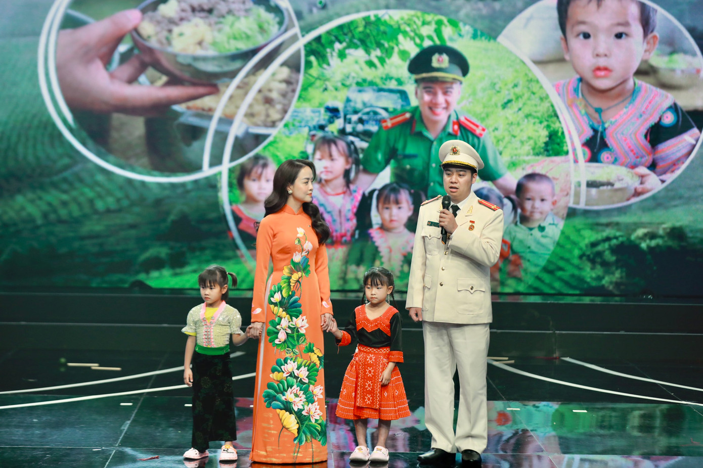 Tuyên dương 10 Gương mặt trẻ Việt Nam tiêu biểu năm 2022 ảnh 39