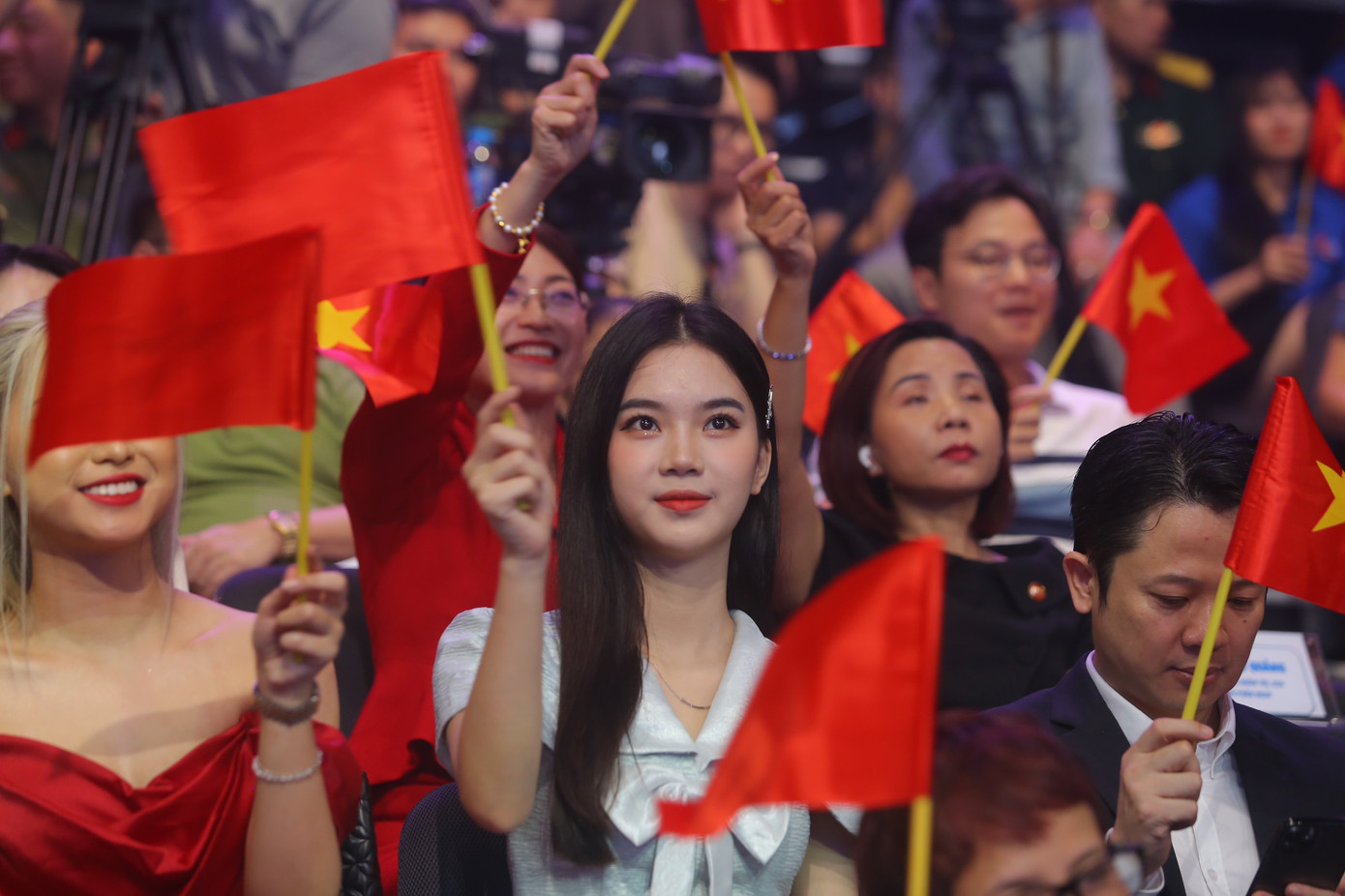 Tuyên dương 10 Gương mặt trẻ Việt Nam tiêu biểu năm 2022 ảnh 19