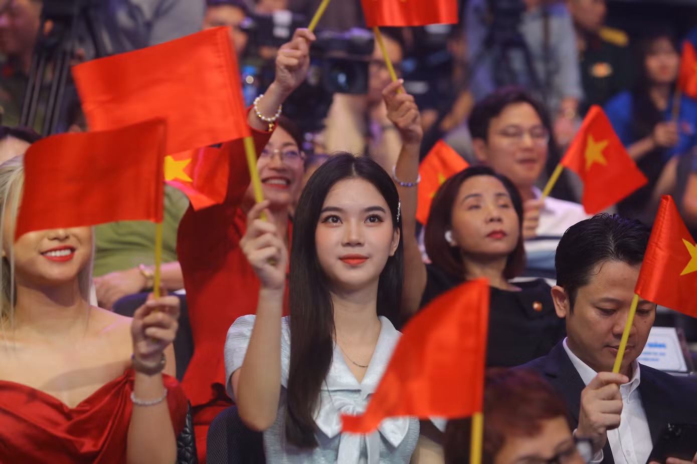Tuyên dương 10 Gương mặt trẻ Việt Nam tiêu biểu năm 2022 ảnh 19