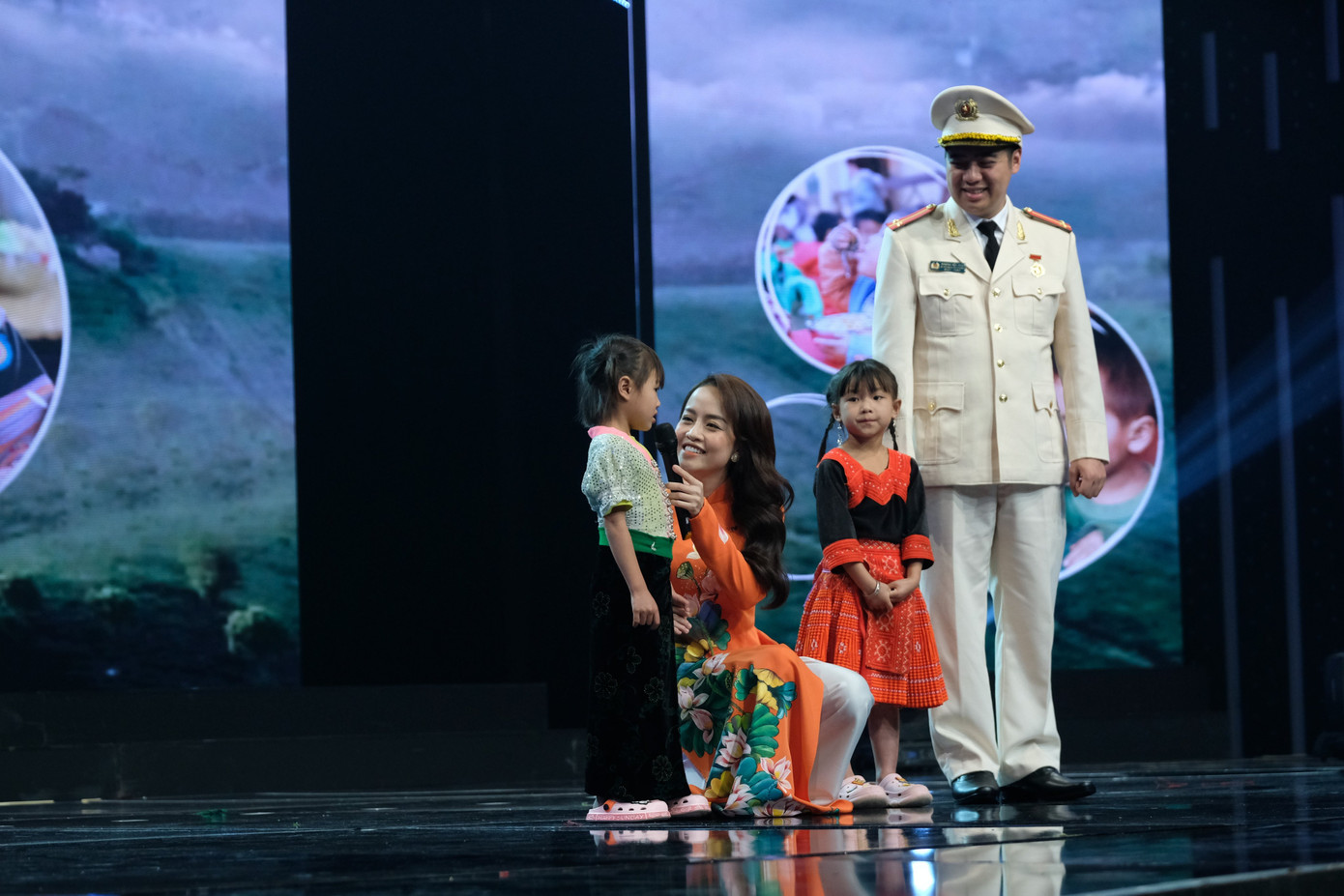 Tuyên dương 10 Gương mặt trẻ Việt Nam tiêu biểu năm 2022 ảnh 40