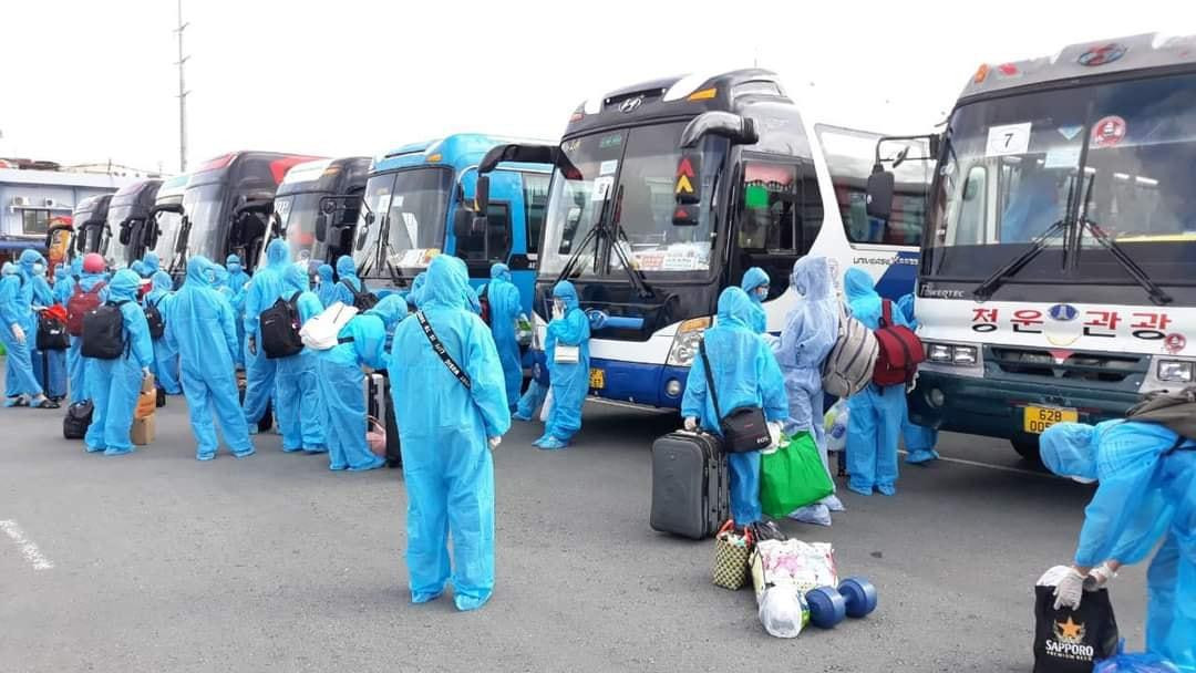 Chuẩn bị lên xe về Tây Ninh sáng nay 25/8. Chuẩn bị lên xe về Tây Ninh sáng nay 25/8.