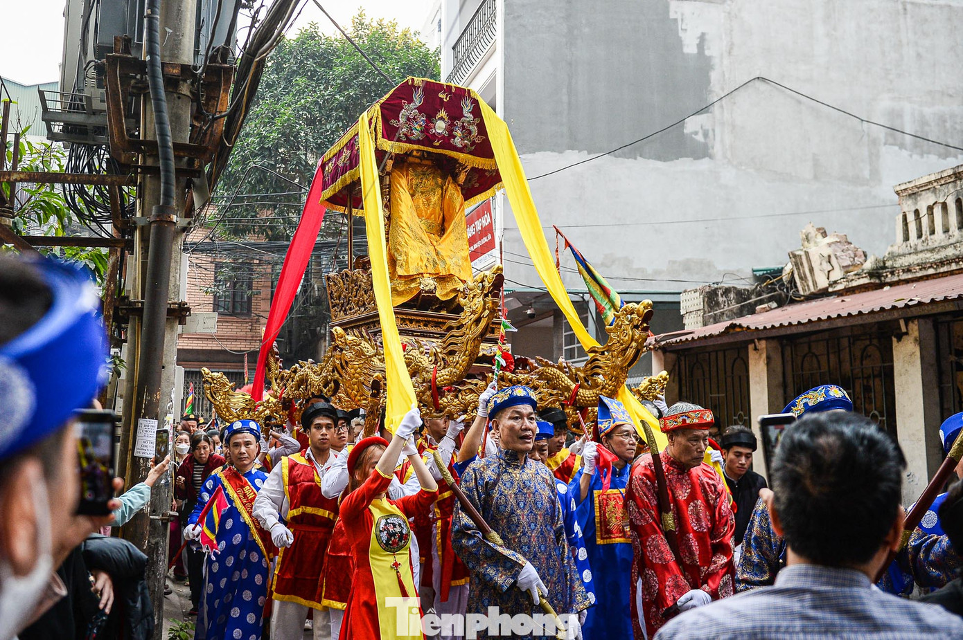 Sáng 3/3 (12/2 Âm lịch), Lễ hội 5 làng Mọc gồm: Quan Nhân, Cự Chính, Giáp Nhất và Phùng Khoang (Hà Nội) chính thức được diễn ra sau 8 năm không tổ chức vì ảnh hưởng của dịch COVID -19.