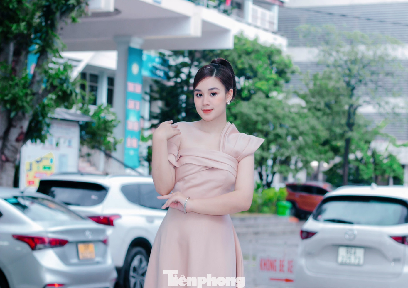 Sau khi nhận danh hiệu Hoa khôi, Diễm Quỳnh cho biết ước mơ của mình trở thành một MC, BTV truyền hình nổi tiếng trong tương lai. “Giải thưởng này sẽ là động lực để em tiếp tục theo đuổi công việc MC và những hoạt động xã hội ý nghĩa trong tương lai, hiện em dự định thi IELTS mà mục tiêu sẽ đạt 8.0 trong năm nay", Quỳnh chia sẻ.