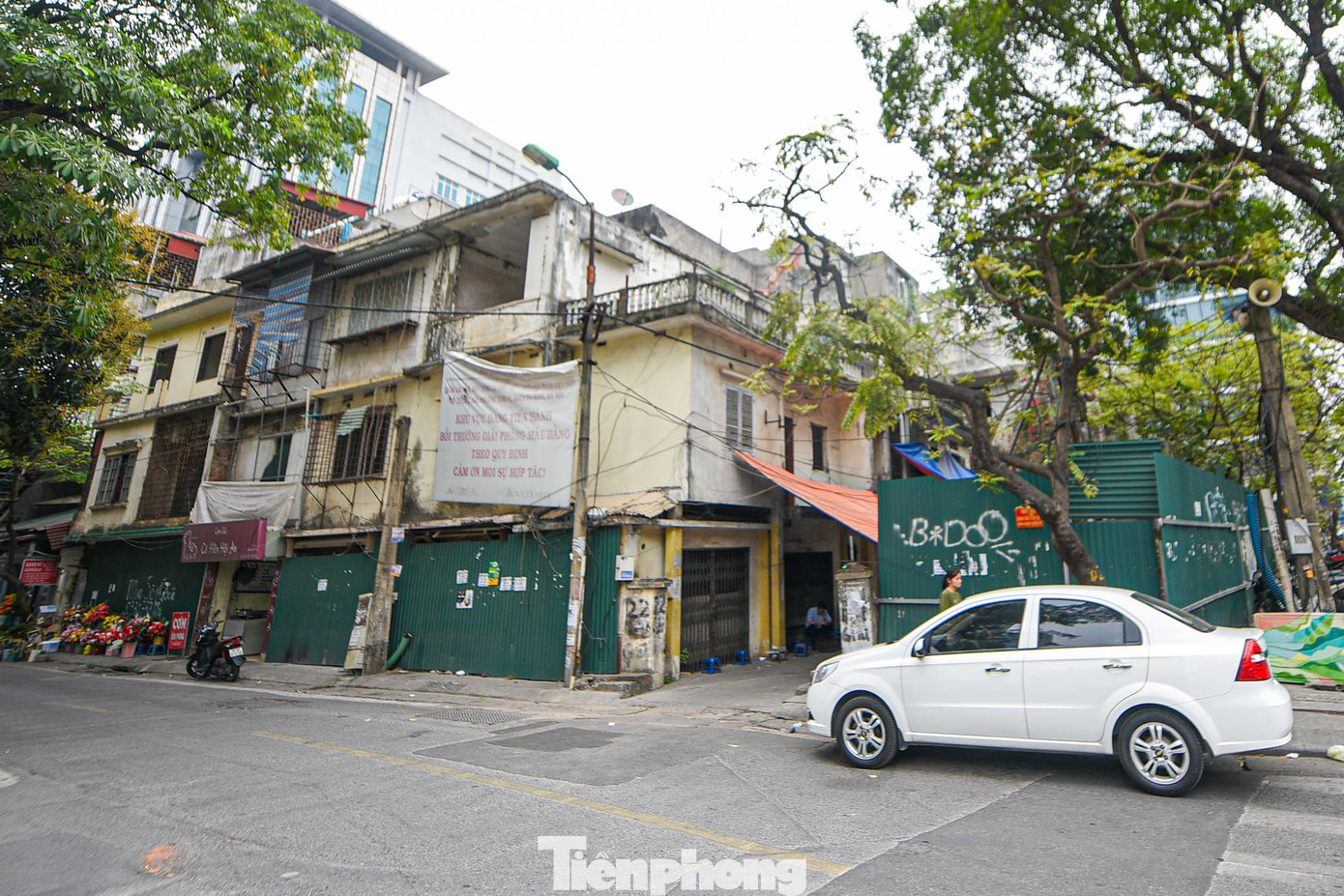 Dự án cải tạo tập thể cũ số 22 Liễu Giai (quận Ba Đình, Hà Nội) có vị trí “vàng” bởi nằm tại ngã ba giáp hai mặt phố lớn là Liễu Giai và Kim Mã Thượng,