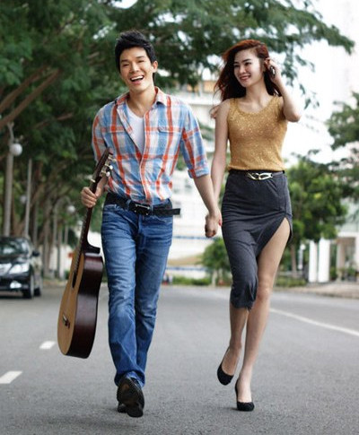 Ngọc Oanh bắt cặp với Nathan Lee được xem là cặp thí sinh có ngoại hình sáng nhất ở Cặp đôi hoàn hảo 2013