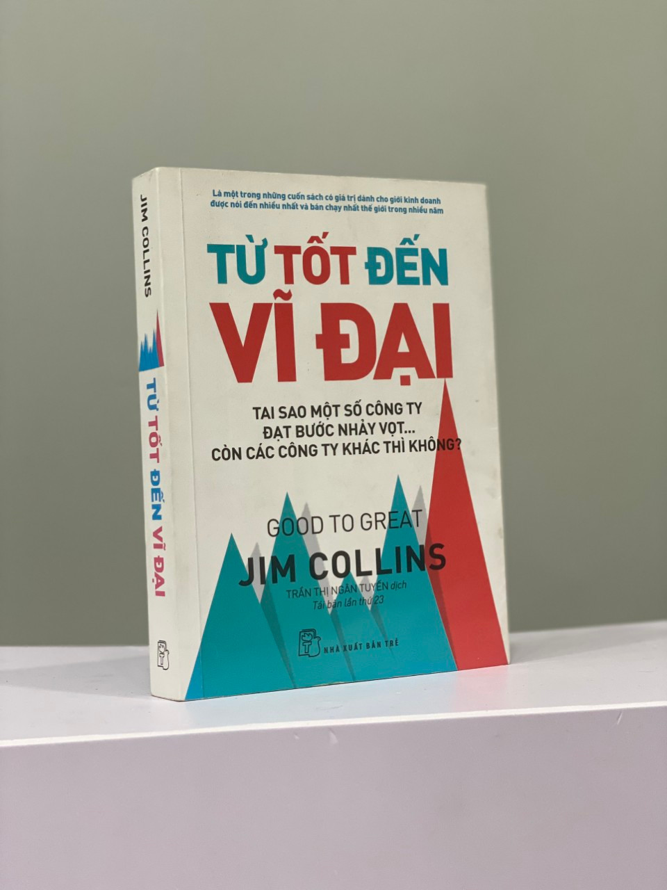 Cuốn sách hay thay đổi cuộc đời của tác giả Nguyễn Tuấn Anh. Ảnh: Arena Multimedia Cuốn sách hay thay đổi cuộc đời của tác giả Nguyễn Tuấn Anh. Ảnh: Arena Multimedia