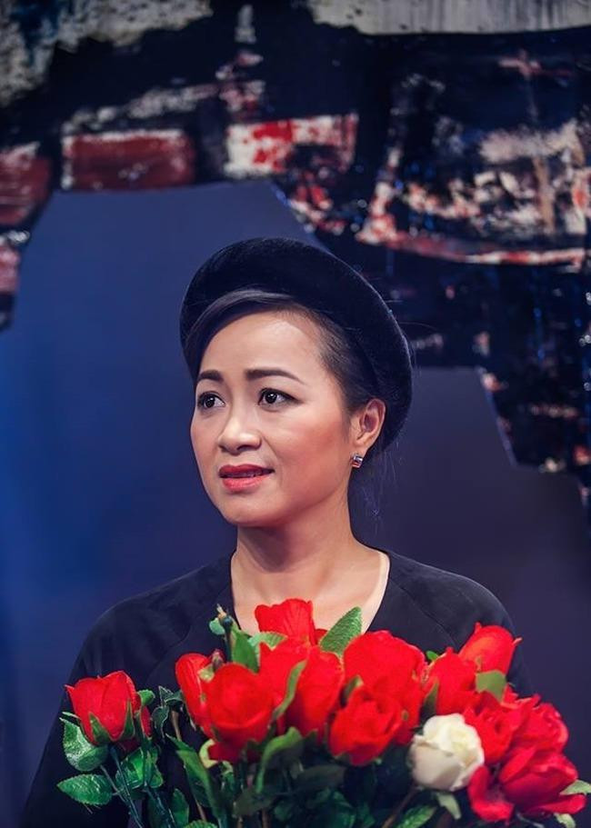 Tình địch của bà Xuân có nhiều điểm chung với Quách Thu Phương ngoài đời Tình địch của bà Xuân có nhiều điểm chung với Quách Thu Phương ngoài đời