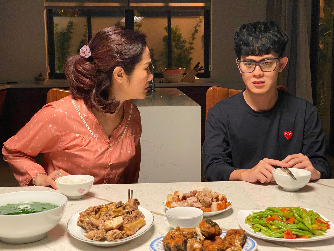 Quang Anh rũ bỏ hình ảnh nhí nhảnh trong "Về nhà đi con" để hóa thân trong vai tâm lý vô cùng nặng nề