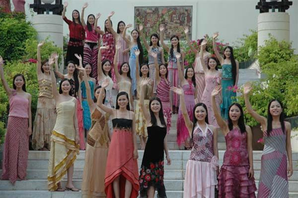 Cuộc thi Hoa hậu Việt Nam 2004 ảnh 9