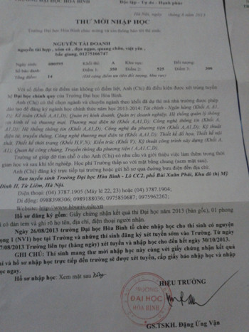 Trong thư mời của ĐH Hòa Bình gửi thí sinh Doanh còn ghi cả tên Nguyễn Tài Hợp (bố Doanh) bên cạnh