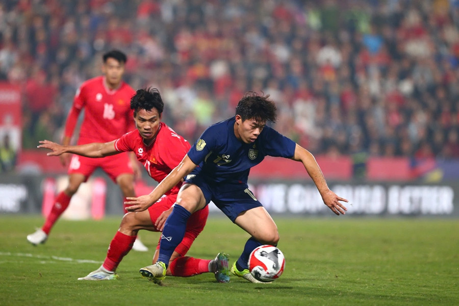 Ở trận Chung kết lượt đi, ĐT Việt Nam thắng ĐT Thái Lan 2-1. Ảnh: VFF.