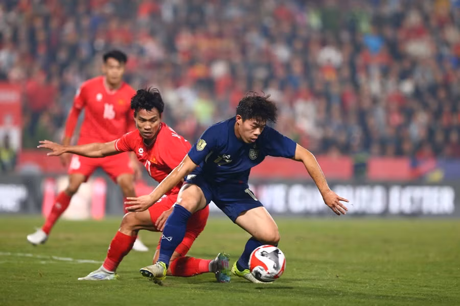 Ở trận Chung kết lượt đi, ĐT Việt Nam thắng ĐT Thái Lan 2-1. Ảnh: VFF.