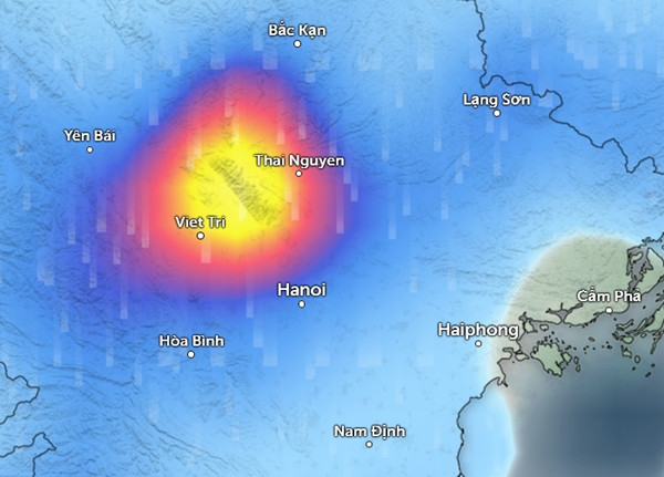 Dự báo mưa ở một số tỉnh thành miền Bắc vào sáng mai, 10/6. Những vùng màu xanh là mưa nhỏ đến vừa, màu đỏ và vàng là mưa vừa đến mưa to và rất to. Ảnh: Zoom Earth, OpenStreetMap, GFS.
