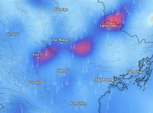 Dự báo mưa ở nhiều nơi tại miền Bắc vào chiều mai, 2/7. Những vùng màu xanh da trời là mưa nhỏ đến vừa, màu đỏ là mưa vừa dến mưa to. Ảnh: Zoom Earth, OpenStreetMap, ICON.