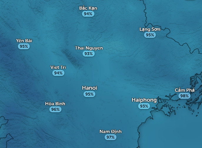 Độ ẩm rất cao ở một số tỉnh thành miền Bắc lúc sáng sớm nay, 12/3. Ảnh: Zoom Earth, OpenStreetMap, ICON.