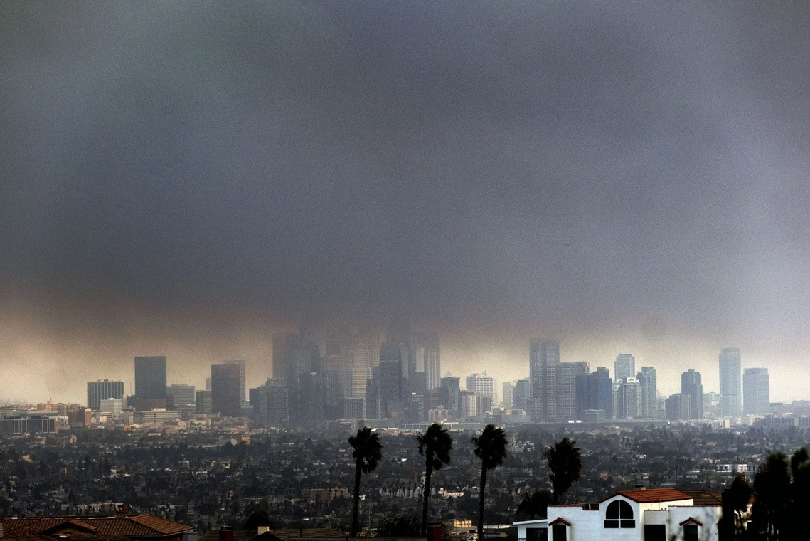 Khung cảnh thực sự giống trong các phim tận thế. Ảnh: Richard Vogel/ AP. Khung cảnh thực sự giống trong các phim tận thế. Ảnh: Richard Vogel/ AP.