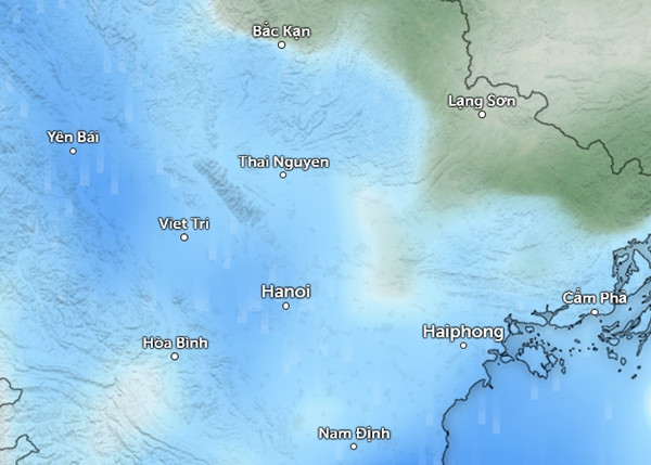 Dự báo mưa ở nhiều nơi tại miền Bắc vào sáng 15/5 (những vùng màu xanh da trời). Ảnh: Zoom Earth, OpenStreetMap, ICON.