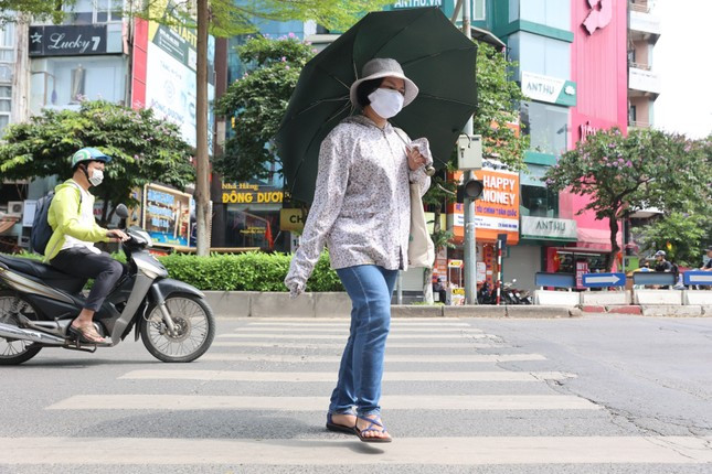 Đến mùa Hè thì La Nina đã kết thúc nên dự báo ở nước ta cũng không mát hơn. Ảnh: TPO.