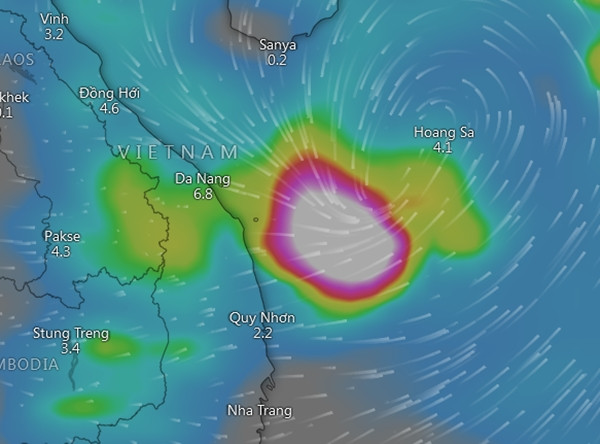 Dự báo mưa ở nhiều tỉnh thành miền Trung vào ngày 12/6 (những vùng màu xanh, vàng, đỏ). Ảnh: Windy, GFS. Dự báo mưa ở nhiều tỉnh thành miền Trung vào ngày 12/6 (những vùng màu xanh, vàng, đỏ). Ảnh: Windy, GFS.