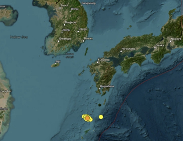 25 trận động đất từ 4 độ trở lên (được đánh dấu màu vàng) đã xảy ra ở khu vực quần đảo Tokara (Nhật Bản) trong thời gian từ 21/6 đến 27/6. Ảnh: USGS. 25 trận động đất từ 4 độ trở lên (được đánh dấu màu vàng) đã xảy ra ở khu vực quần đảo Tokara (Nhật Bản) trong thời gian từ 21/6 đến 27/6. Ảnh: USGS.