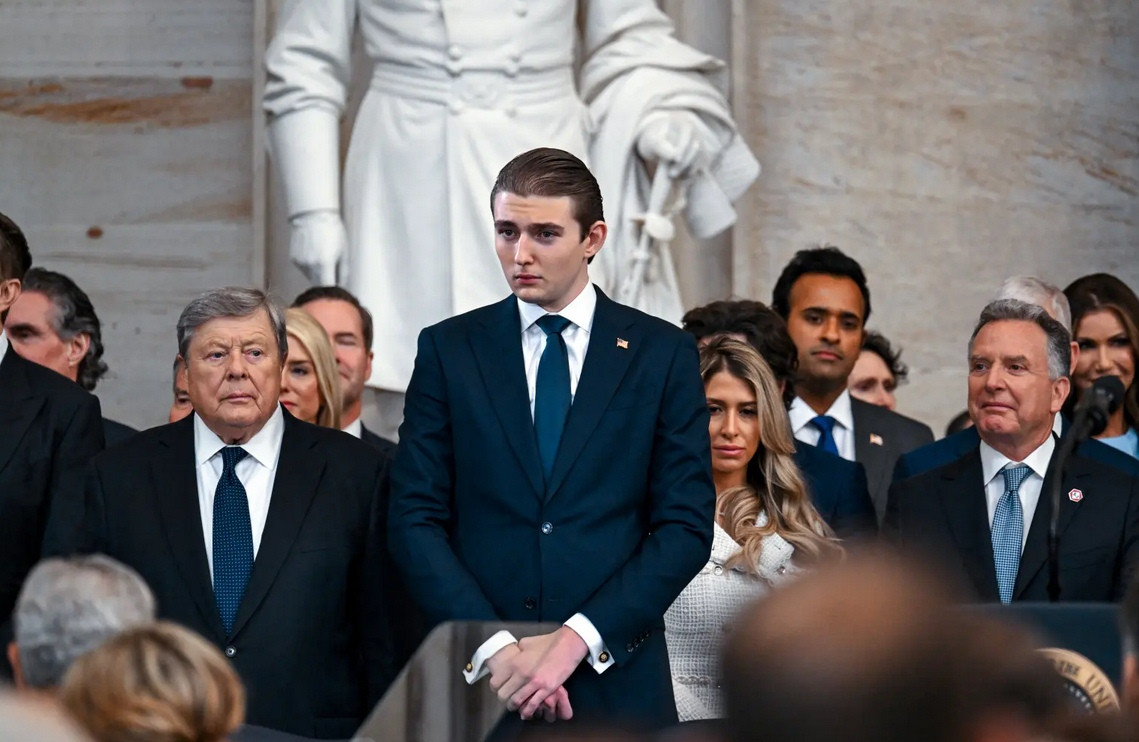 Barron thực sự rất nổi bật. Ảnh: Pool/ AFP via Getty.