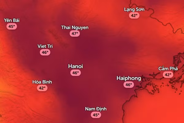 Dự báo nhiệt độ cảm nhận ở một số tỉnh thành miền Bắc vào trưa và chiều Chủ Nhật, 15/6. Ảnh: Zoom Earth, OpenStreetMap, ICON.