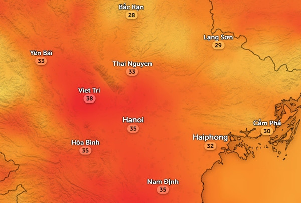 Nhiệt độ cảm nhận ở một số tỉnh thành miền Bắc chiều thứ Sáu, 16/5. Ảnh: Zoom Earth, OpenStreetMap, ICON.