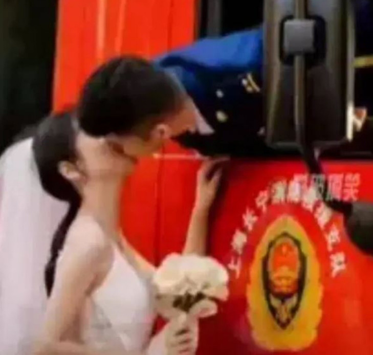 Siêu cấp dễ thương! Ảnh: SET News. Siêu cấp dễ thương! Ảnh: SET News.