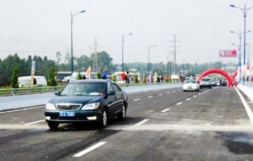 Cầu Rạch Chiếc ngày thông xe. Cầu Rạch Chiếc ngày thông xe