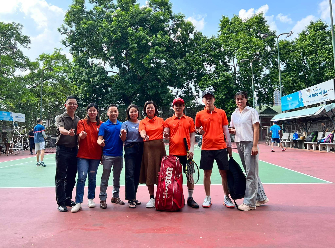 Các vận động viên đến từ Công đoàn báo Tiền Phong và Khách sạn Khăn quàng đỏ. Các vận động viên đến từ Công đoàn báo Tiền Phong và Khách sạn Khăn quàng đỏ.