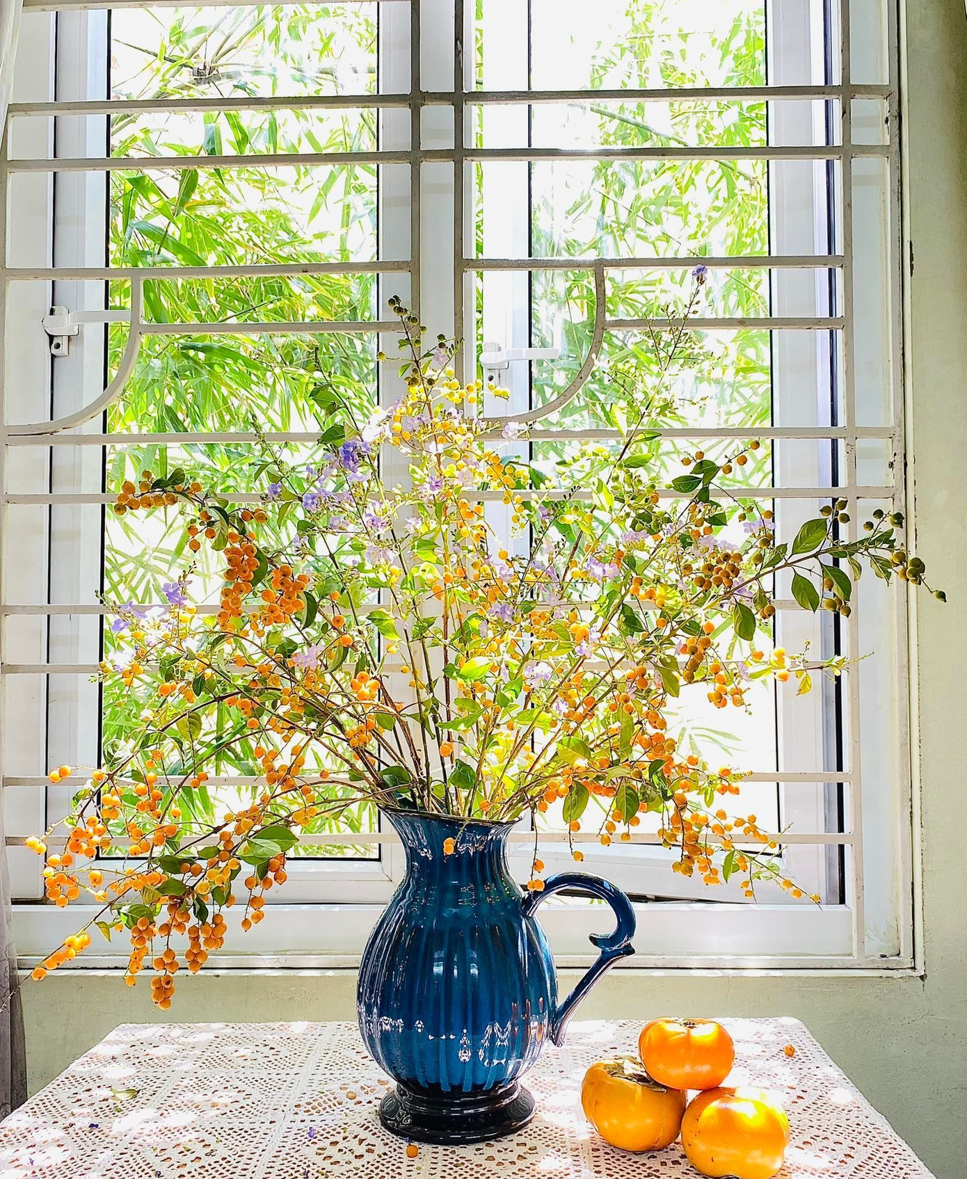 Thế nhưng, khi nhập về bán cho đa dạng thì không ngờ cành găng cũng khá hút khách. Ảnh: Facebook