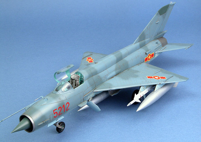 MiG 21 Máy bay tiêm kích huyền thoại của Không quân Việt Nam