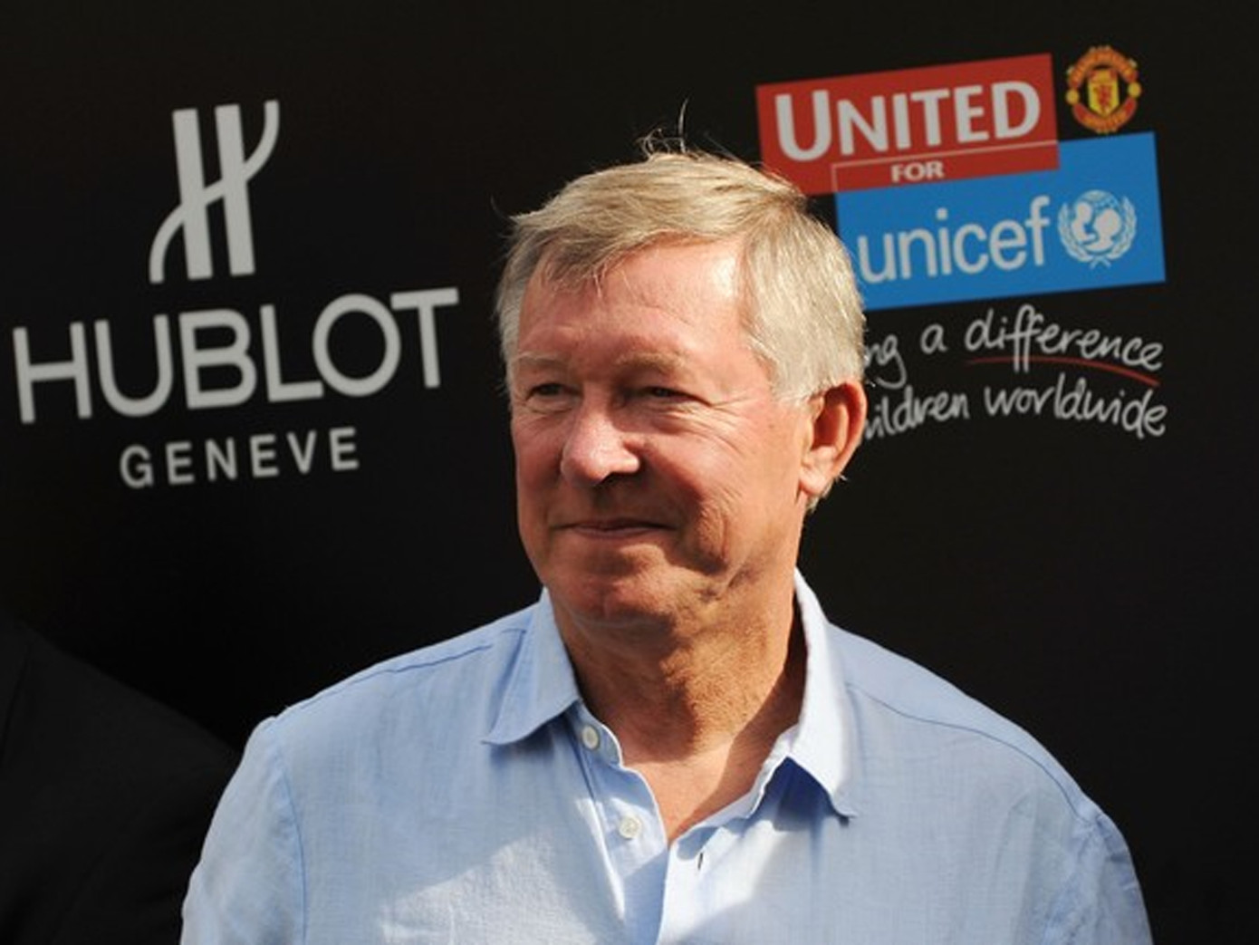 Ferguson lại mập mờ chuyện Ozil. Ảnh: Getty