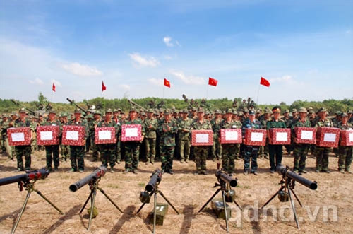 Nhiều tập thể được biểu dương 