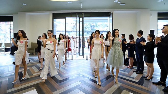 Hé mở 'Ánh sáng' và hình tượng Nữ thần Mặt Trời đêm Chung kết HHVN ảnh 12