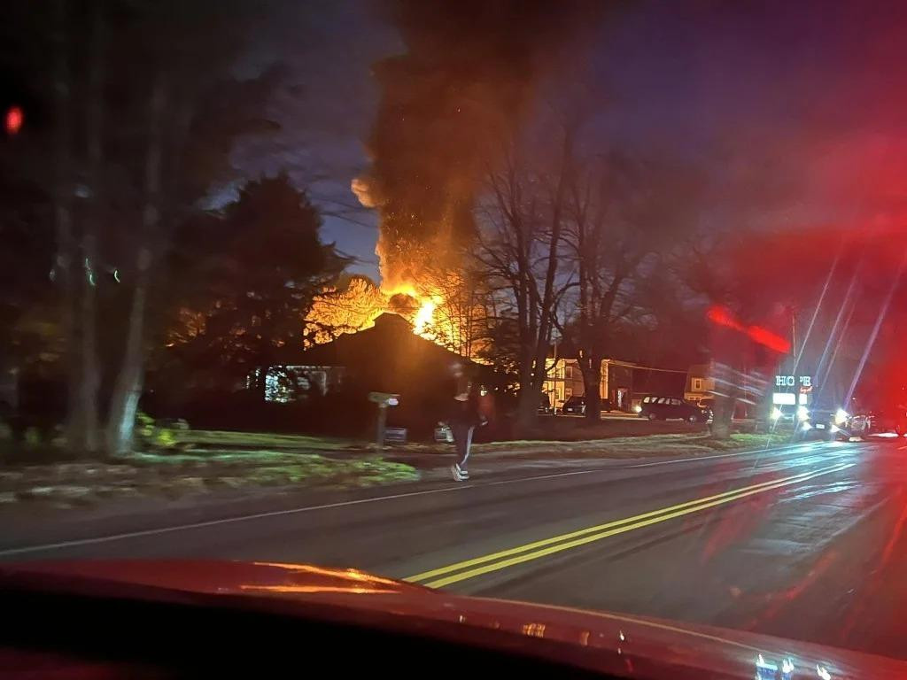 Hiện trường vụ tai nạn. Ảnh: ABC Hiện trường vụ tai nạn. Ảnh: ABC