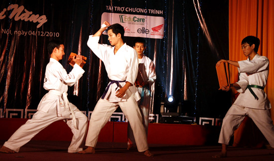 Tiết mục võ thuật giúp Võ Xuân Dũng đoạt giải nhất tài năng cuộc thi