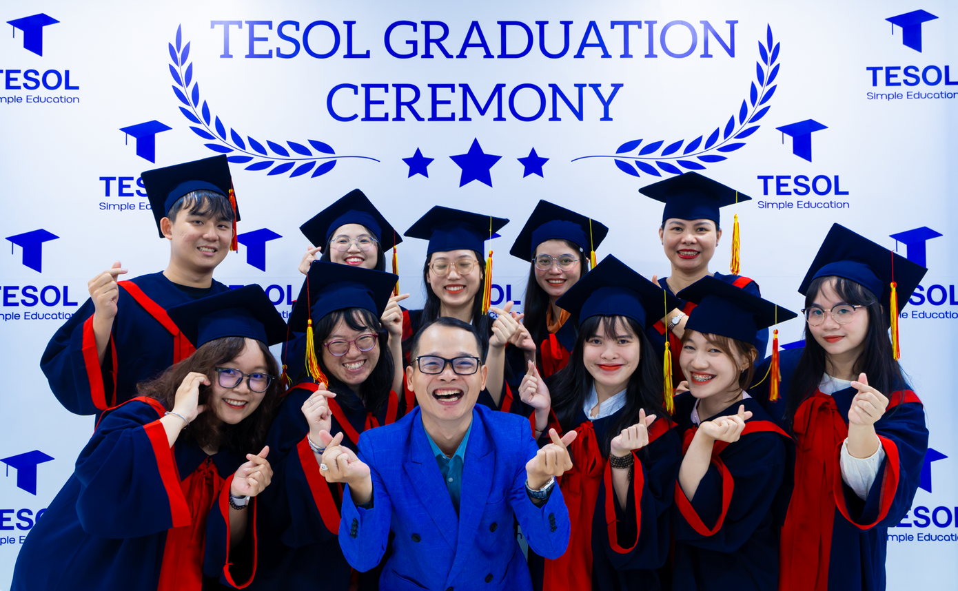 Các học viên tốt nghiệp khóa TESOL tại TESOL - Simple Education